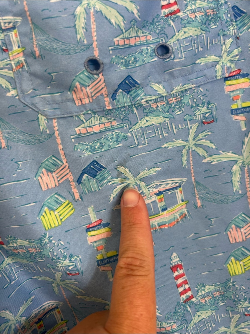 Vineyard vines men’s tropical nautical swim trucks - Picture 7 of 7